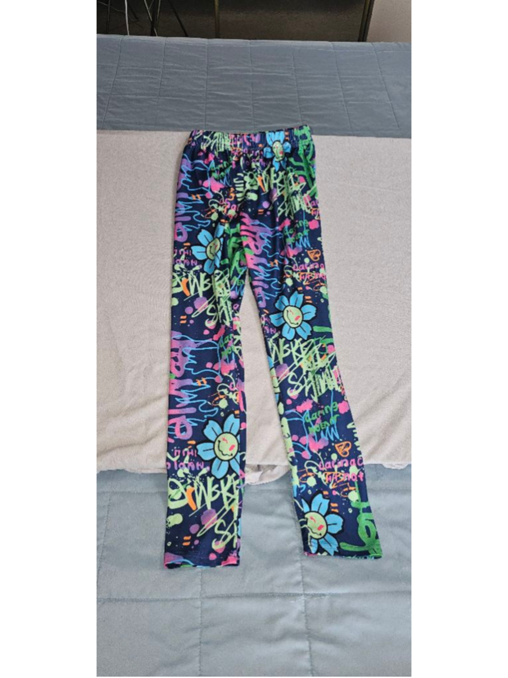 Girls Unbranded Navy Multi-color Graffiti Print Leggings Size 7
